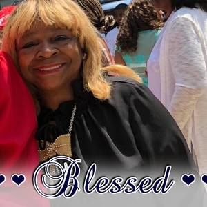 Meet your Posher, Beverly